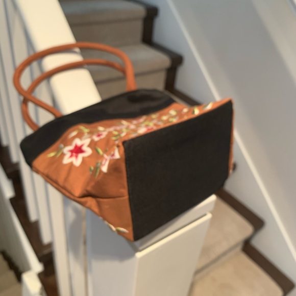 Yellow Embroidered Thai Silk Mini Hand Bag New - Picture 5 of 5